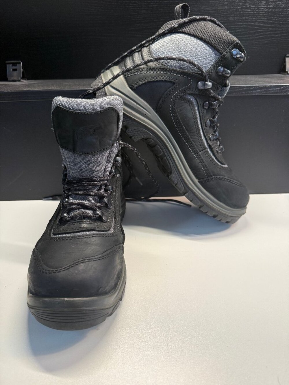 Red Wing Black & Gray Steel Toe Work Boots Size 7 1/2D
